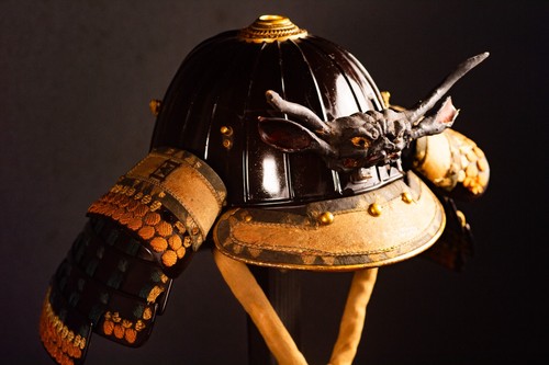 Genuine antique samurai - genuine, helmet